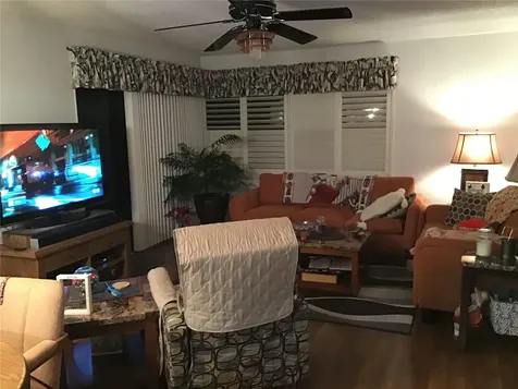 4811 Saxon New Smyrna Beach FL 32169