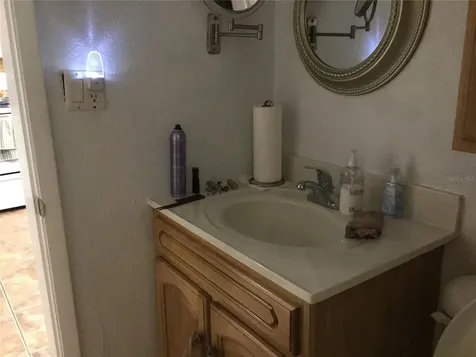 4811 Saxon New Smyrna Beach FL 32169