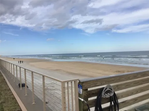 4811 Saxon New Smyrna Beach FL 32169