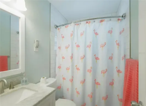 7560 Orpine Drive N St Petersburg FL 33702