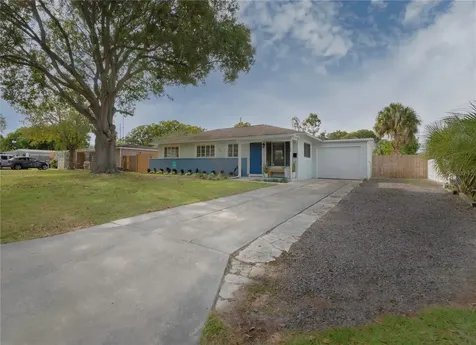 7560 Orpine Drive N St Petersburg FL 33702