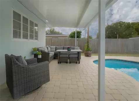7560 Orpine Drive N St Petersburg FL 33702
