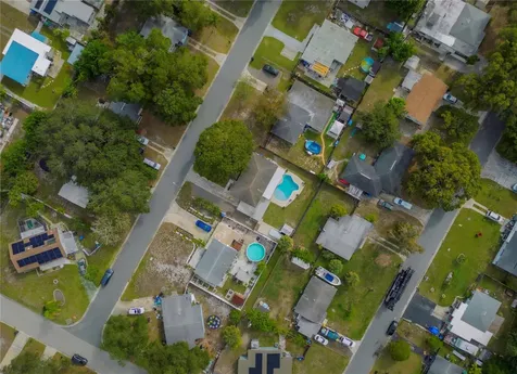 7560 Orpine Drive N St Petersburg FL 33702