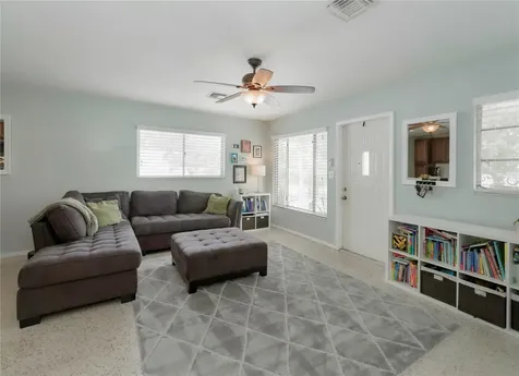 7560 Orpine Drive N St Petersburg FL 33702