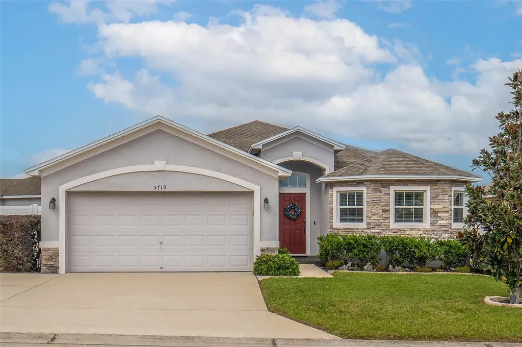 5719 Fischer Drive Lakeland FL 33812