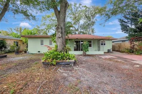 2837 30th Street N St Petersburg FL 33713