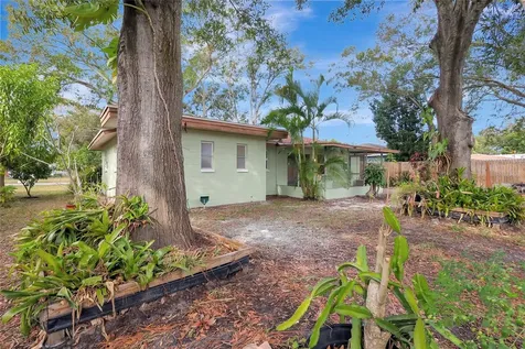 2837 30th Street N St Petersburg FL 33713
