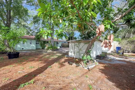 2837 30th Street N St Petersburg FL 33713