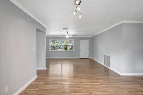 2837 30th Street N St Petersburg FL 33713