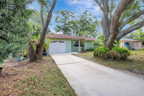 2837 30th Street N St Petersburg FL 33713