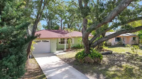 2837 30th Street N St Petersburg FL 33713