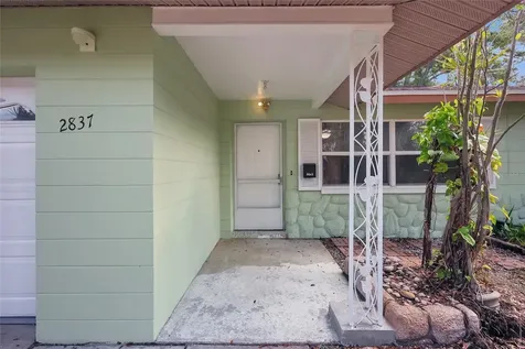 2837 30th Street N St Petersburg FL 33713