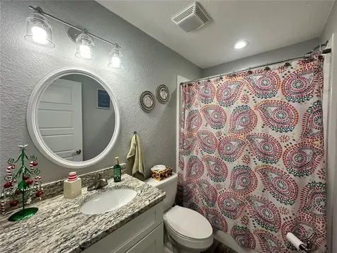 8 Sun Air Boulevard W Haines City FL 33844