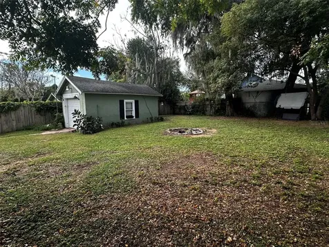 740 Summit Street Eustis FL 32726