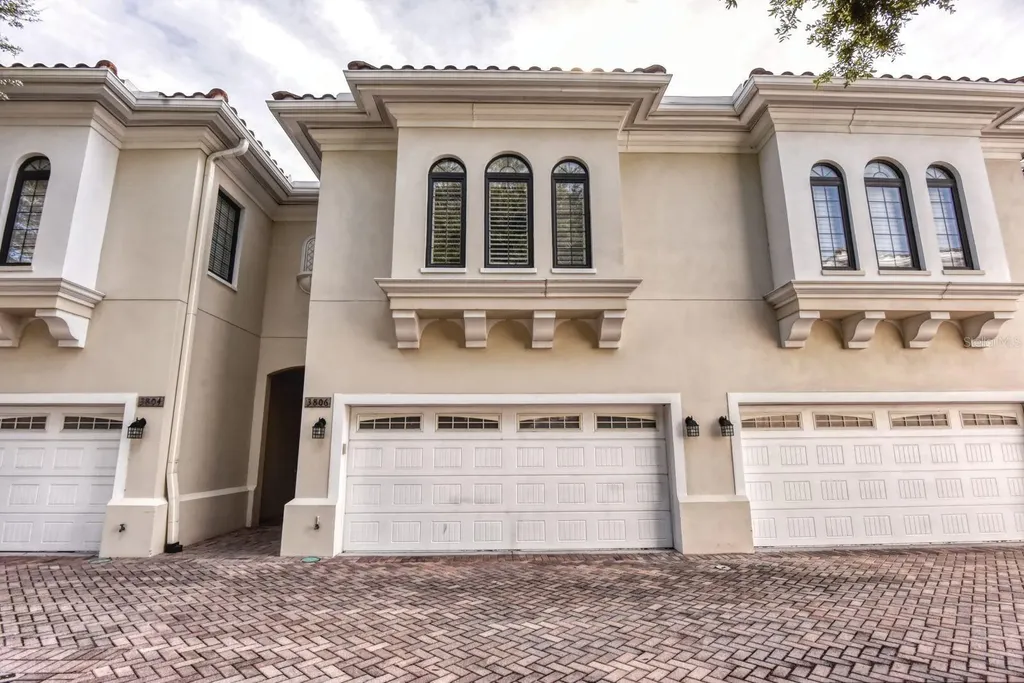 3806 Villas Del Sol Court Tampa FL 33609