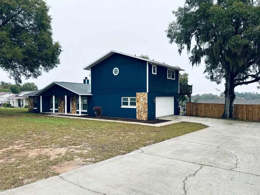 17632 9th Street Montverde FL 34756
