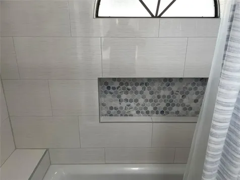 4639 Classique Drive Sarasota FL 34243