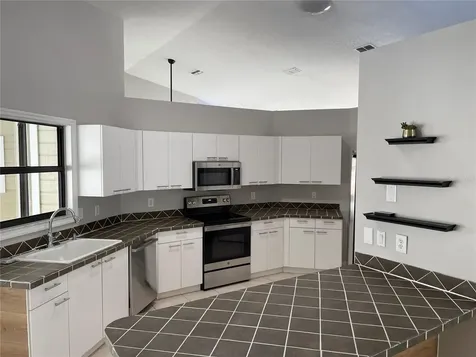 4639 Classique Drive Sarasota FL 34243