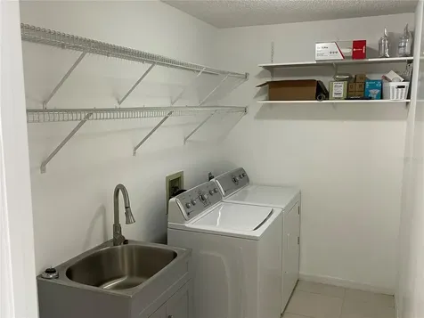 4639 Classique Drive Sarasota FL 34243