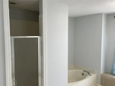 4639 Classique Drive Sarasota FL 34243