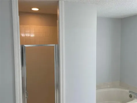 4639 Classique Drive Sarasota FL 34243