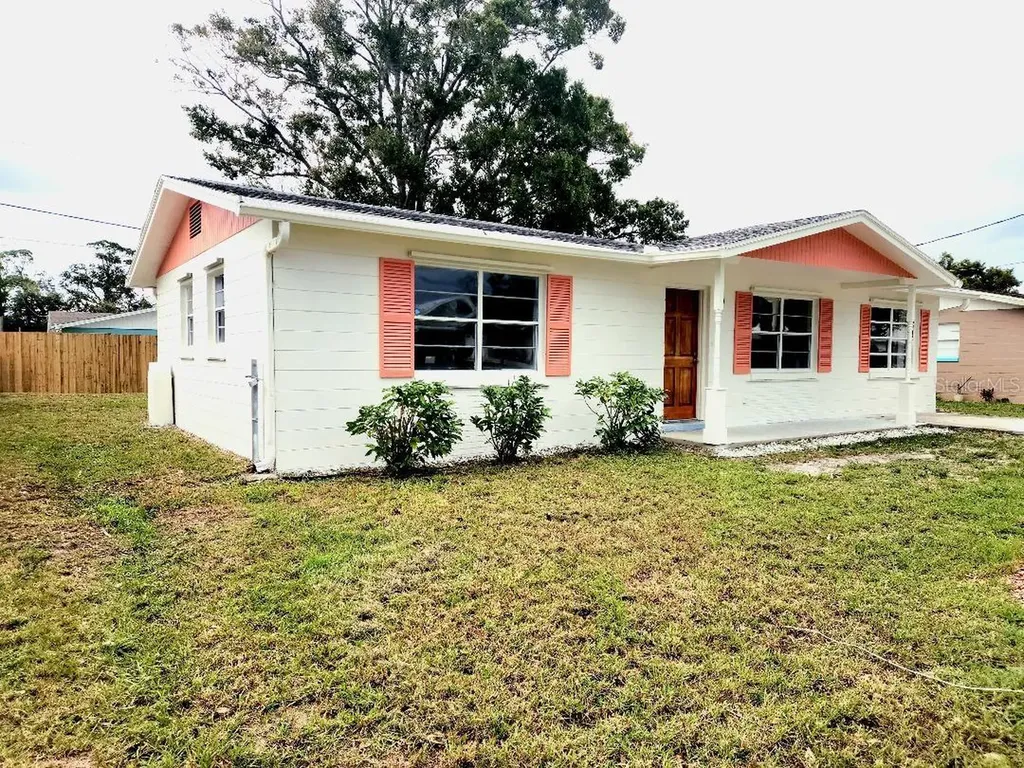 5141 Pineland Avenue Port Orange FL 32127