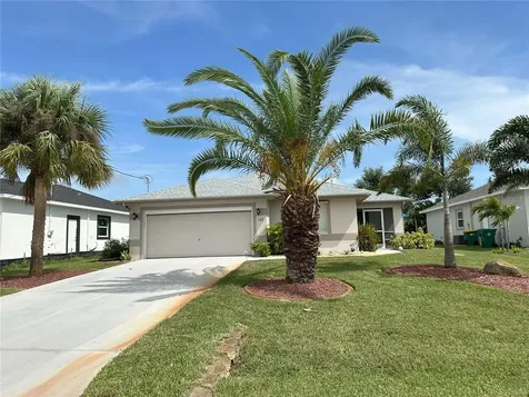 107 Cottage Place Rotonda West FL 33947