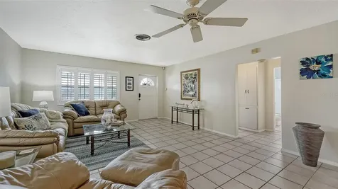 118 46th Street Holmes Beach FL 34217