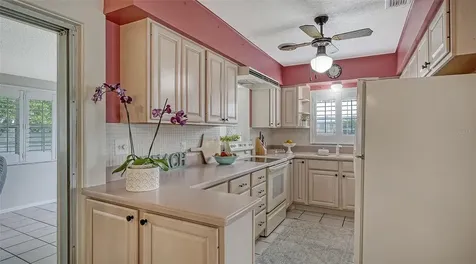 118 46th Street Holmes Beach FL 34217