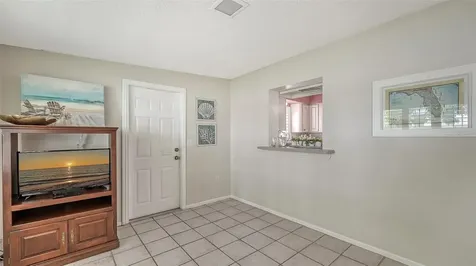 118 46th Street Holmes Beach FL 34217
