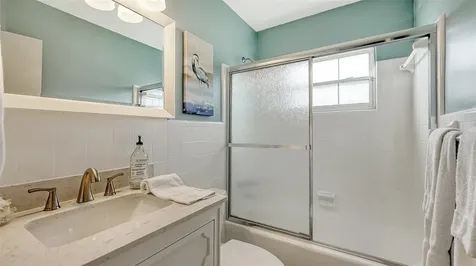 118 46th Street Holmes Beach FL 34217