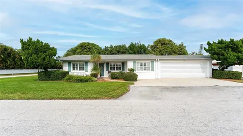 118 46th Street Holmes Beach FL 34217