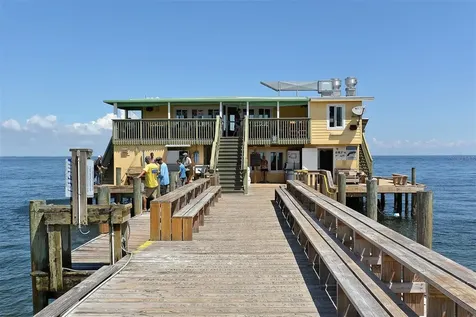118 46th Street Holmes Beach FL 34217