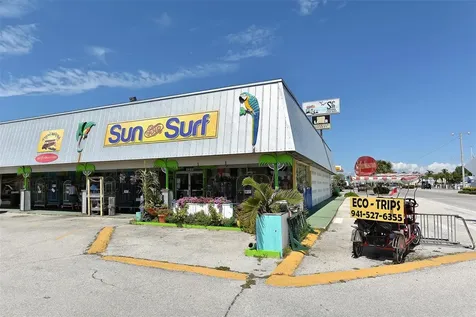 118 46th Street Holmes Beach FL 34217