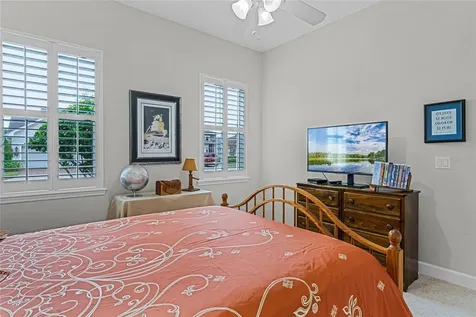 1660 Victoria Gardens Drive Deland FL 32724