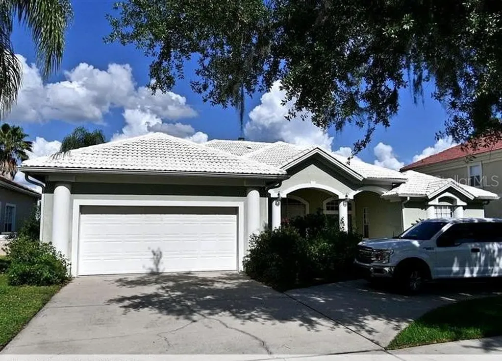 2787 Kissimmee Bay Circle Kissimmee FL 34744