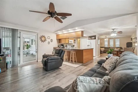 8206 Medford Drive Port Richey FL 34668
