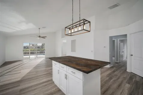 10435 Hallmark Boulevard Riverview FL 33578