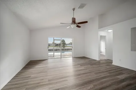 10435 Hallmark Boulevard Riverview FL 33578