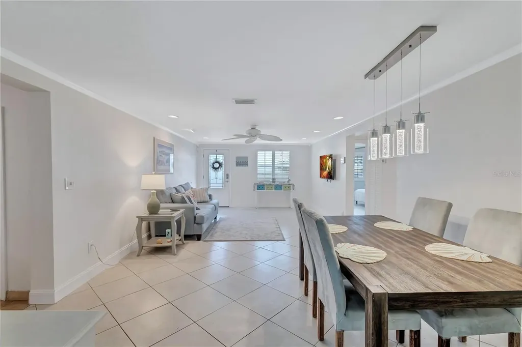16110 3rd Street E Redington Beach FL 33708
