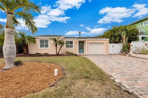 16110 3rd Street E Redington Beach FL 33708