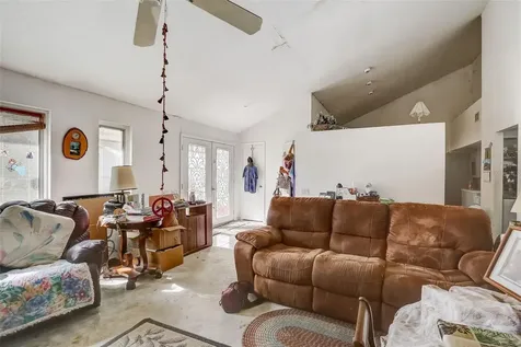 25253 Oaks Boulevard Land O Lakes FL 34639