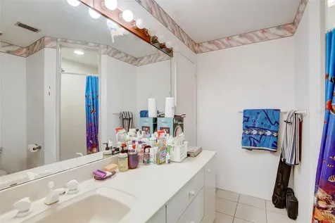 25253 Oaks Boulevard Land O Lakes FL 34639
