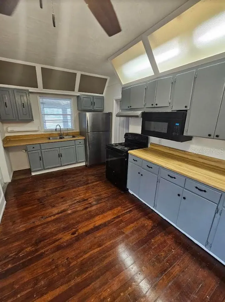 1414 Johns Avenue Haines City FL 33844