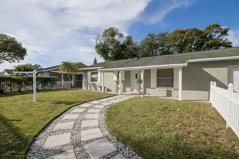 4918 Haines Circle Orlando FL 32822