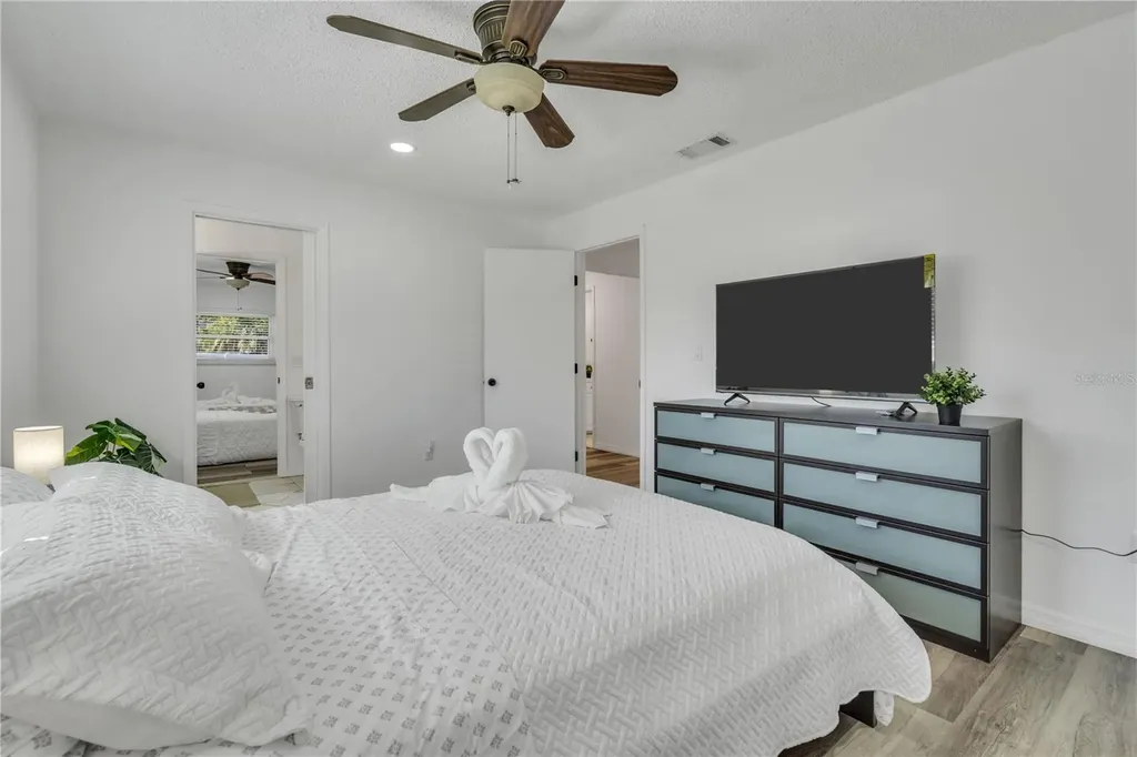 1212 63rd Street NW Bradenton FL 34209