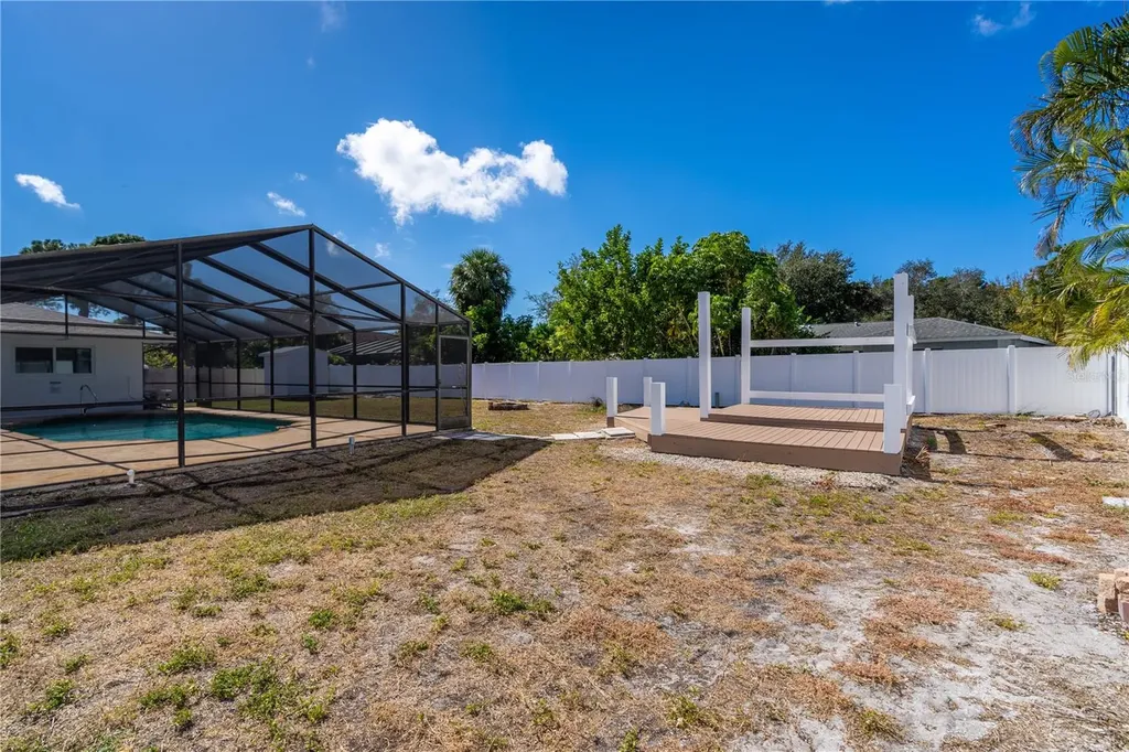 1212 63rd Street NW Bradenton FL 34209
