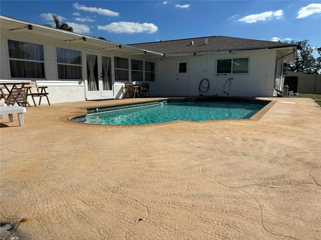 1212 63rd Street NW Bradenton FL 34209