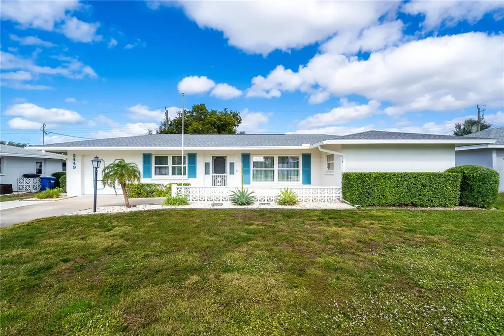 2449 Breakwater Circle Sarasota FL 34231