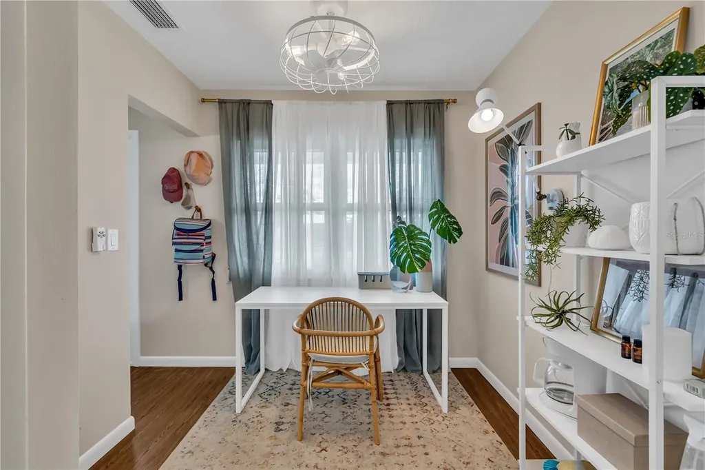 2449 Breakwater Circle Sarasota FL 34231